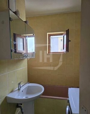 Apartament 2 camere, decomandat, Zorilor zona Lunii - imagine 5