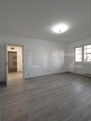  Parter Apartament semidecomandat renovat complet Micro 9 - imagine 4