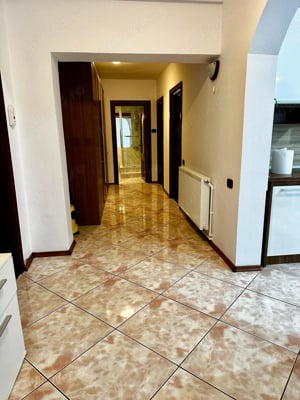 Apartament 3 camere de inchiriat - imagine 3