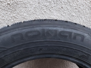 Anvelope iarna 225 60 18 Nokian WR SUV 3 - imagine 4