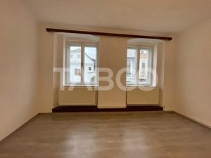 Apartament 3 camere 91 mp cu loc de parcare in centrul orasului Sibiu