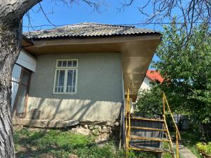 Casa 75 mp si teren 1000 mp Sarata Bacau