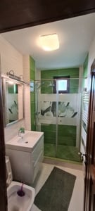 Inchiriez apartament 4 camere cu garaj  - imagine 3