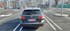 Toyota Avensis - imagine 8