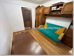 Apartament 3 camere decomandate zona Faleza Nord - imagine 6