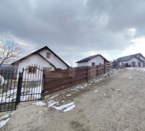 Casa plan parter Ciurbesti-Miroslava, 420 mp teren - imagine 2