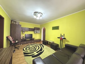 Apartament 3 Camere Soseaua Alexandriei 24, Stradal, Vedere Spate, Anvelopat - imagine 6