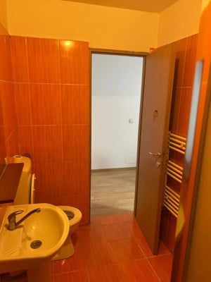 Apartament 2 camere, zona 13 decembrie - imagine 6