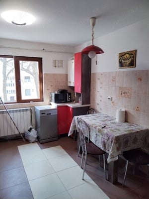 Apartament 3 camere Cantemir  - imagine 6