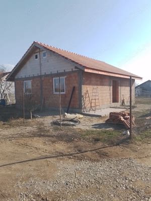 Vând Casa în construcție 