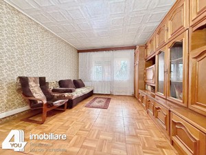 Apartament 3 camere Bd.Revolutiei-Podgoria,80 mp cu termotecă+garaj - imagine 2