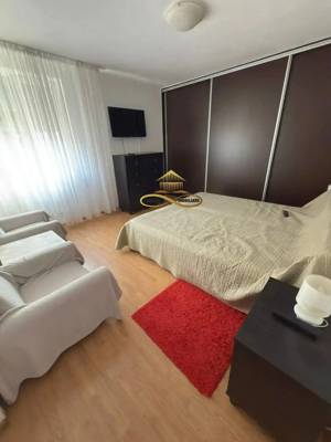 Apartament 3 camere - imagine 2