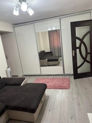 Apartment de închiriat cu 2camere Str Vasile Pârvan nr 4 blD3 Et 4 nr de contact  .         - imagine 3