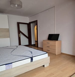 Apartament cu 3 camere în Girocului decomandat renovat complet mobilat si utilat integral centrala - imagine 15