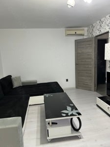 Proprietar vând apartament 2 camere,decomandat în zona Lipovei - imagine 8