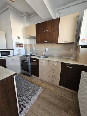 Apartament cu 2 camere, 47mp, zona Petrom - imagine 2