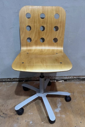 Scaun de Birou reglabil; Scaun rotativ pe rotile