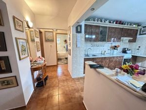 Apartament 4 Camere de Vanzare in Zona Cautata a Timisoarei   69 mp, Parter, 2 Bai, Beci - imagine 4