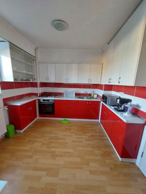 Vand apartament 2 camere Louis Pasteur (zona Spital.Judetean)