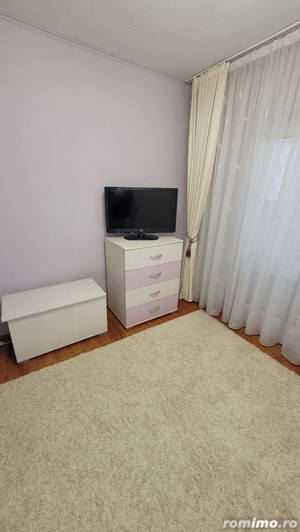 Apartament cu 4 camere et 2 zona Steaua vis-a-vis de Shopping City - imagine 16