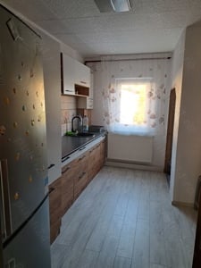 Închiriez apartament 3 camere  - imagine 3