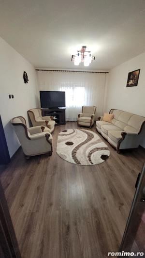 Apartament cu 4 camere et 2 zona Steaua vis-a-vis de Shopping City - imagine 9