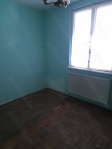 Apartament cu 4 camere decomandat  et 2