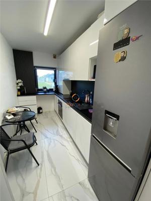 APARTAMENT ULTRAMODERN - imagine 2