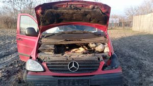 Mercedes vito pentru dezmembrari.