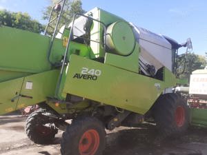 De vanzare Claas Avero 240! - imagine 2