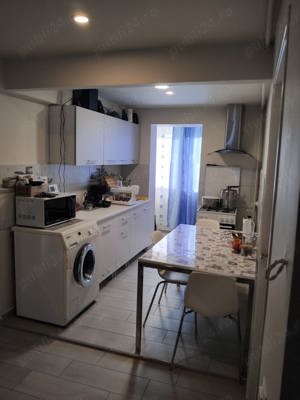 Vând urgent apartament 3 camere  - imagine 4