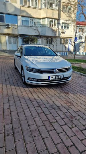 Volkswagen Passat Sedan 2.0 TDI Comfortline - imagine 6