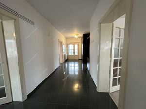 Apartament 3 camere Etaj 1 | Zona Crisan - imagine 3