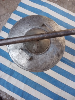 Vand cazan distilare rachiu , si doua cazane inox ,fara capac ,2 mm. - imagine 2