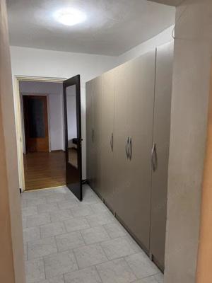 Apartament 3 camere Dristor - imagine 3