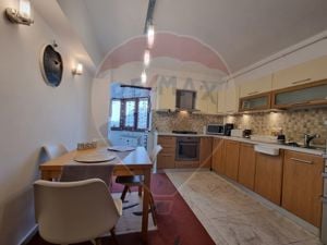 Apartament cu 2 camere de închiriat în zona Tomis II - imagine 9