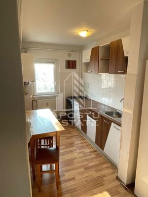 Apartament cu o camera ,centrala proprie, AC, zona Complex - imagine 5