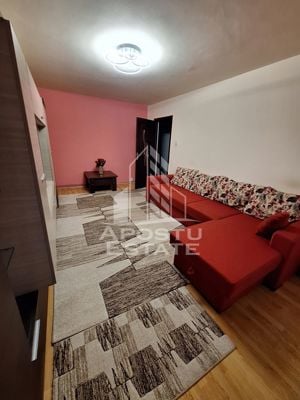 Apartament 3 camere, 2 bai , 2 balcoane in zona Soarelui - imagine 2