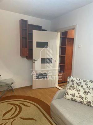 Apartament cu o camera decomandat, Zona Soarelui - imagine 4