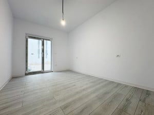 Apartament 2 camere, decomandat,55mp utili+30mp gradina, parter -Giroc - imagine 4