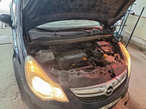 Vand opel corsa  2011