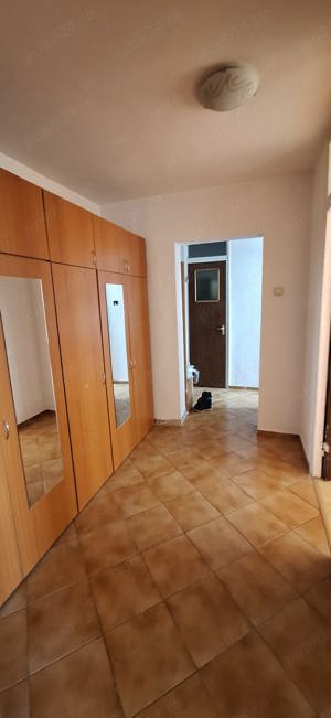 Inchiriez apartament 3 camere langa Arena Nationala, 550 eur - imagine 1