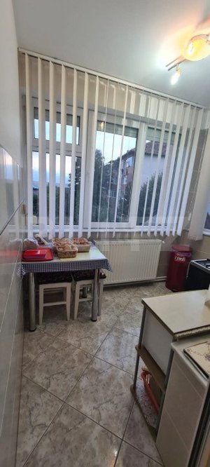 Apartament de vanzare, cu 4 camere, 120 mp, etaj intermediar, zona Obcini - imagine 7