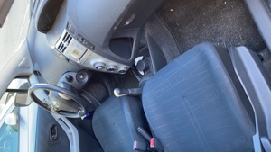 Vând Toyota Yaris an fabricație 2007 - imagine 5