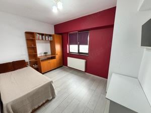 Vand apartament cu panorama deosebita - imagine 3