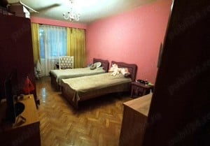 Vand apartament 4 camere cu garaj - imagine 7