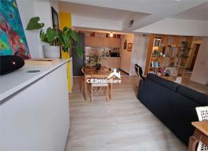 Vanzare Apartament 2 Camere Bulevardul Unirii - imagine 9