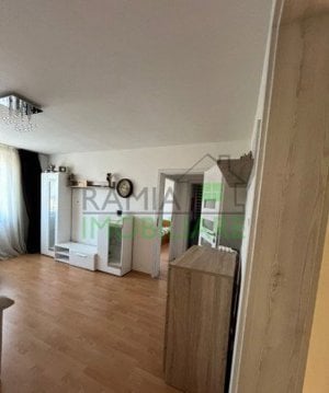 Apartament cu 3 Camere în Astra – Panoramă Superbă, Complet Mobilat - imagine 3