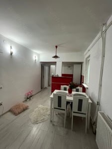 Apartament 2 camere de vânzare, etaj 2, Traian, Ramnicu Vâlcea