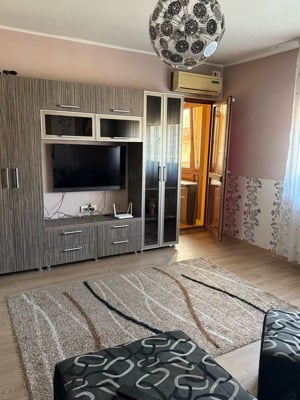 Închiriez apartament 2 camere - imagine 2